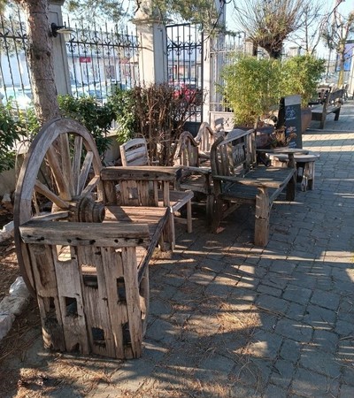 Rabljeni lesena oprema